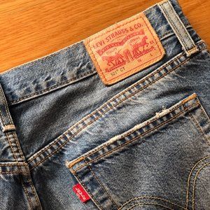 Distressed Levi's 501 CT jeans